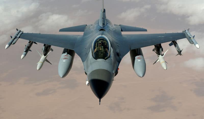 Avion-F16-sursa-Pentagon.jpg