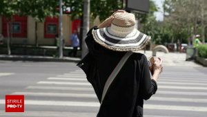Caniculă în 16 județe și București, temperaturi de până la 35 de grade.
