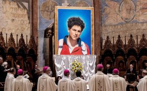 Carlo Acutis, sfânt în rândul sfinților la Vatican
