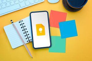 Transformă Google Keep în aliatul tău de productivitate cu NotebookLM