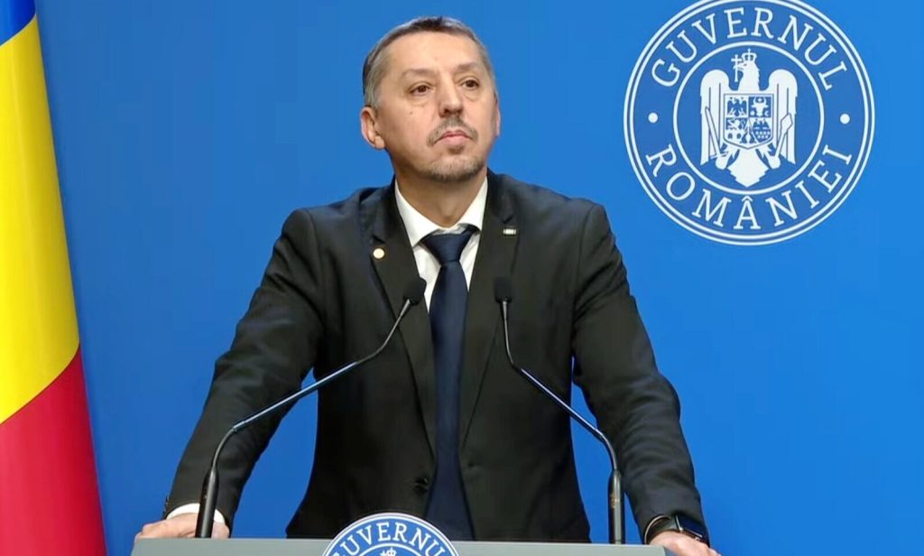 Ministrul Educației exprimă optimism privind startul școlii luni și încurajează părinții să își trimită copiii înapoi la școală