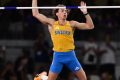 Sport: nouveau record d'Armand Duplantis / Pedro Sanchez soutient la Palestine / Les pays producteurs de drogues...
