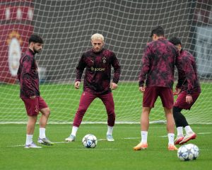 Galatasaray și Liverpool se Duelează Din Nou