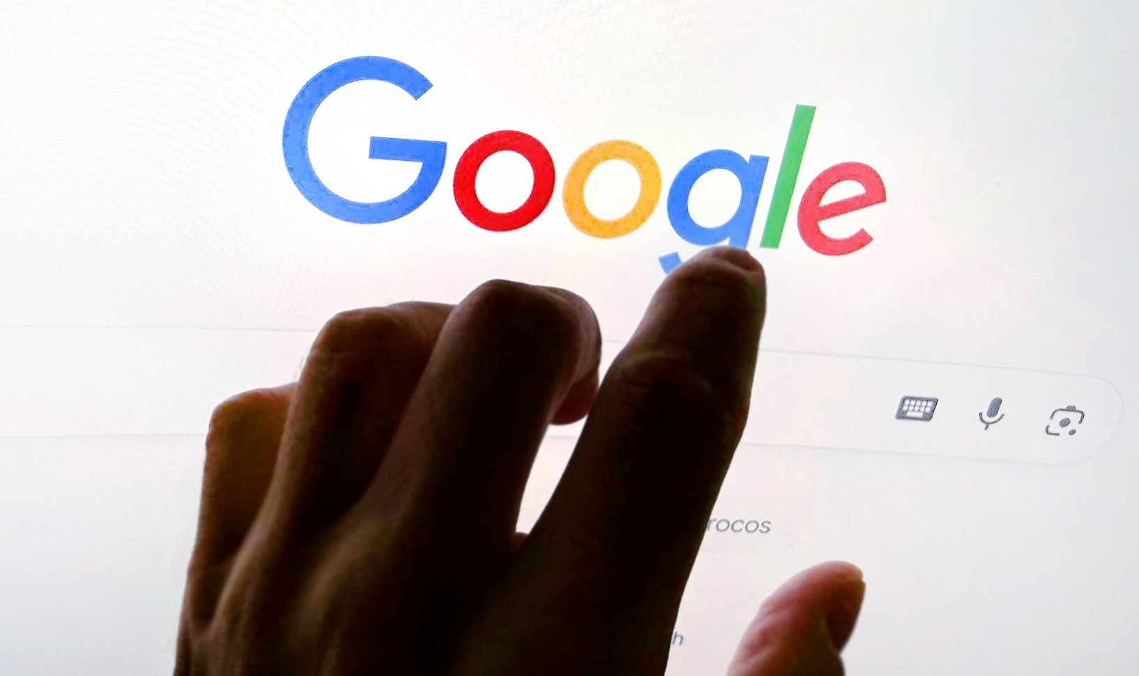 După 27 de ani, mulți descoperă adevăratul sens al numelui Google, provocat de o greșeală.