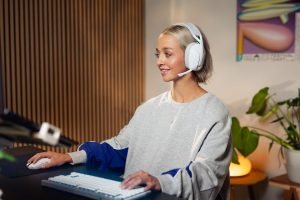 Logitech revoluționează gamingul pe PC și console cu noile accesorii G Series: căști, tastaturi și controllere