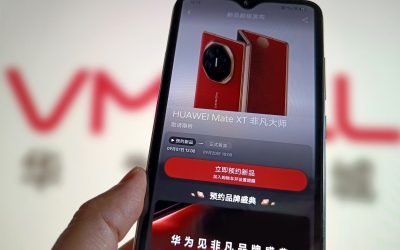 Huawei-Mate-XT.jpg