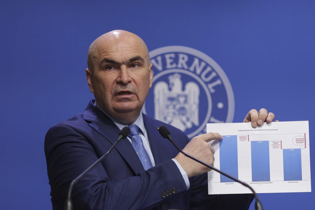 [ad_1] După propunerea de reducere cu 40% a posturilor din administrația publică locală, Guvernul estimează că 321 de funcționari publici vor fi concediați din 31 de primării din Ilfov