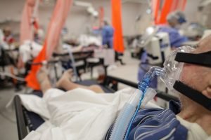 Ilie Bolojan comentează tragedia de la Iași: Necesitatea de a reformula procedurile și de a clarifica responsabilitățile în spitale