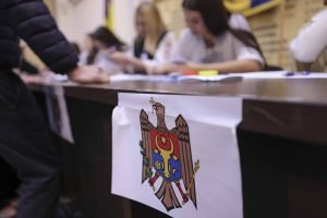 Rețea suspectă finanțată de Rusia vizează alegerile din Moldova
