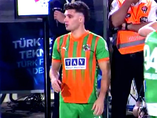 "Până mă voi retrage!". Ianis Hagi le-a spus-o clar jurnaliștilor turci, după meciul cu Galatasaray