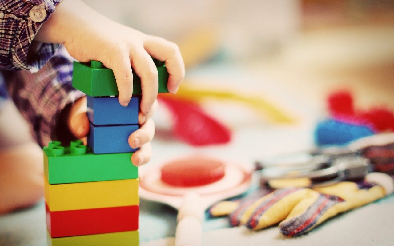 Lego-la-gradinita-Pixabay.jpg