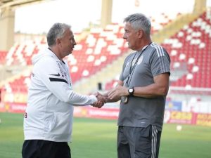 Lovitura Petrolul pentru postul antrenor!