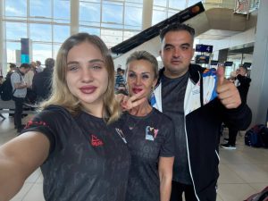 Data viitoare vă voi supăra și mai tare, promit!