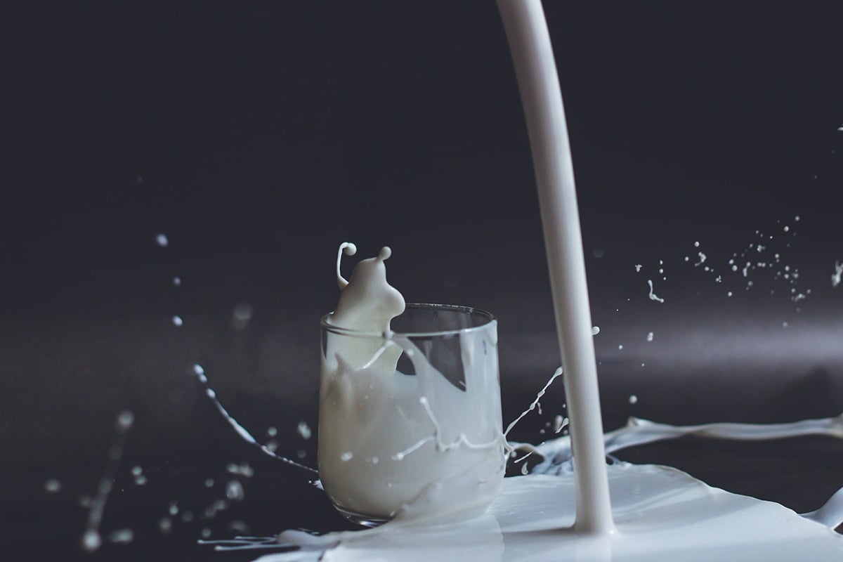 [ad_1] Ministerul Economiei Naționale din Ungaria a blocat recent vânzarea companiei Alföldi Tej Kft., producătorul mărcii Alföldi de produse lactate, către conglomeratul grec Hellenic Dairies
