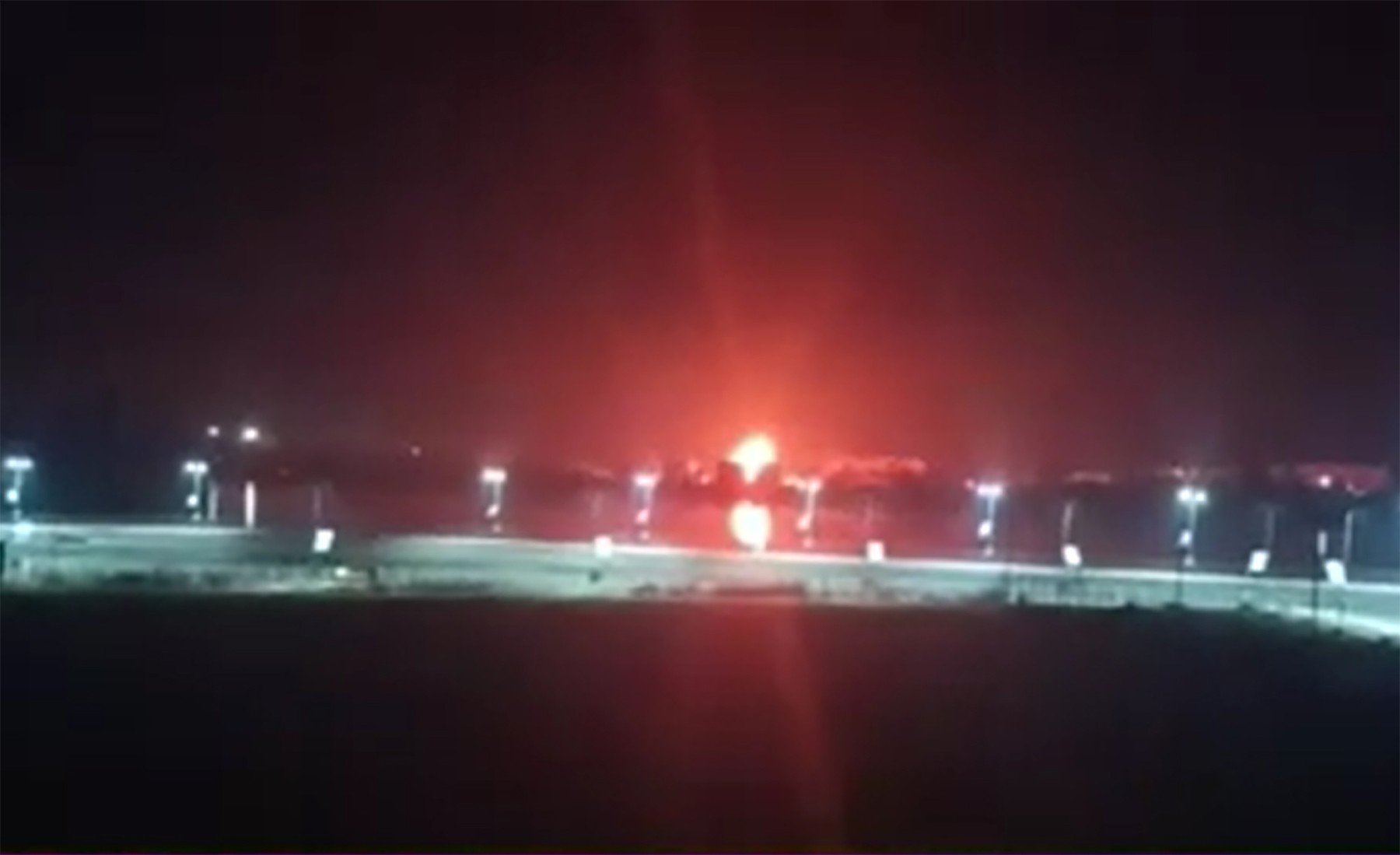 Primarul unui oraș afectat de resturi de drone rușești cere clarificări legale.