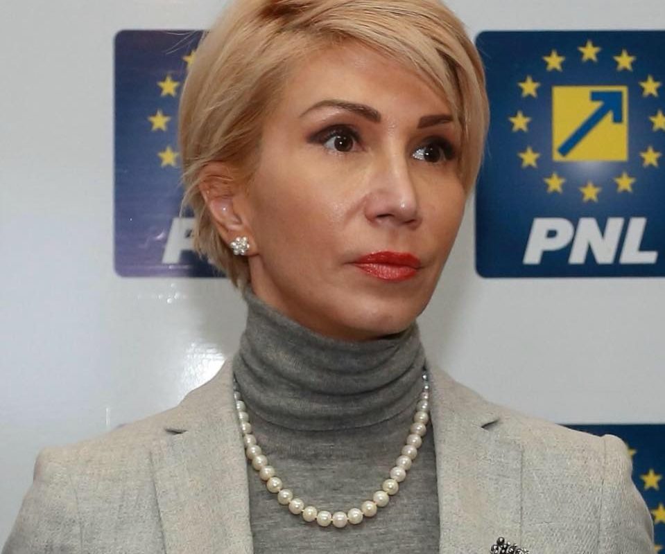 Proiect de lege depus de Raluca Turcan: angajatorii ar putea