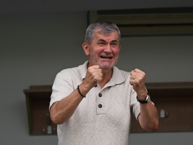 Atacat de Gigi Becali, Valeriu Iftime a răspuns: “Nu e antrenor, să-și vadă de treaba lui!”