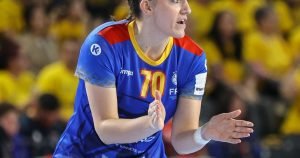 România – Franța 27-32 / Două handbaliste au izbucnit în lacrimi