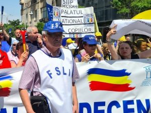 Federația sindicală FSLI avertizează că pe 8 septembrie multe școli vor avea săli de clasă fără elevi, semnalând un început sumbru pentru sistemul educațional al țăriiea noastră”