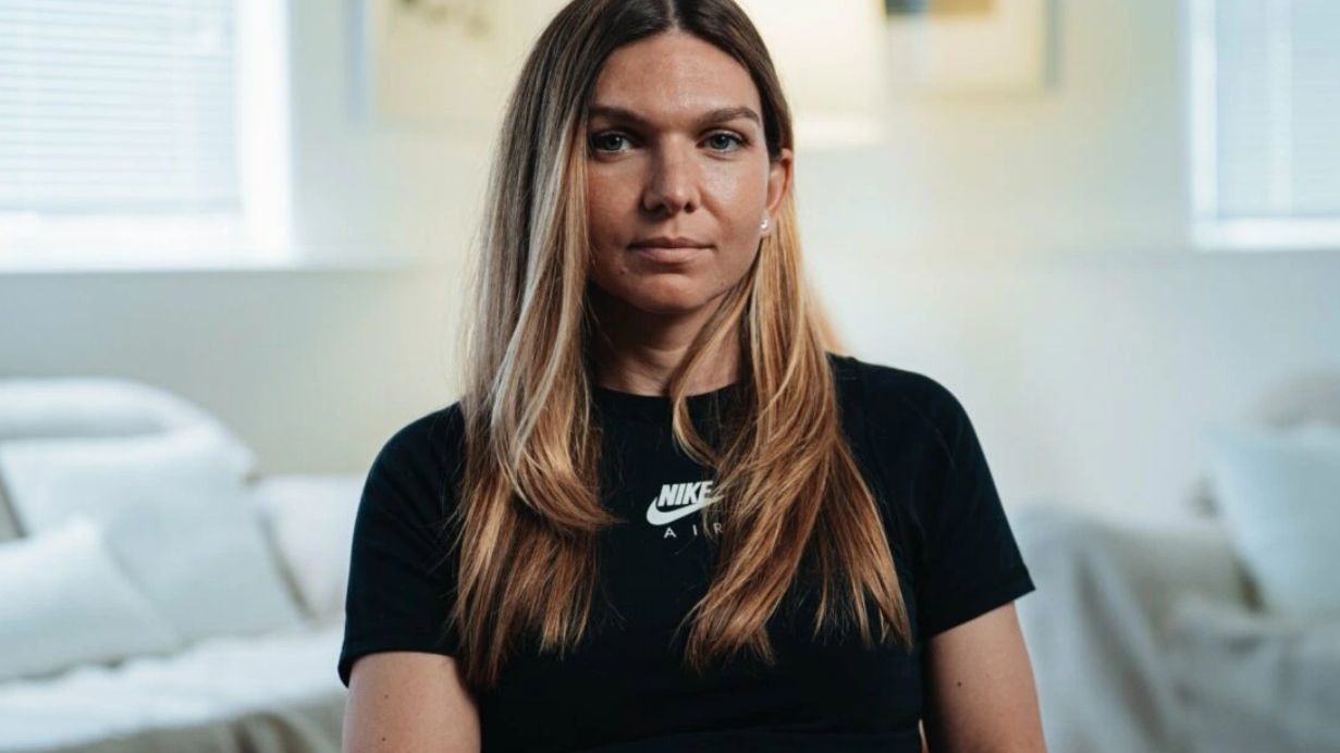 Simona-Halep-privire.PNG