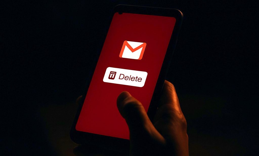 [ad_1] Recent, escrocii utilizează tot mai frecvent campanii de phishing prin SMS-uri și mesaje pe platformele de chat, menite să imite comunicări oficiale de la Google