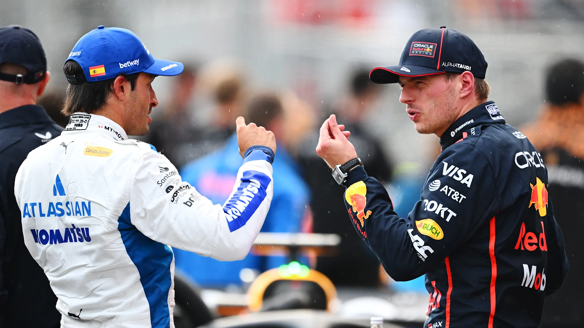 [ad_1] Într-un weekend plin de evenimente la baku city circuit, max verstappen a reușit să obțină pole position, demonstrând viteza și abilitățile sale la volan