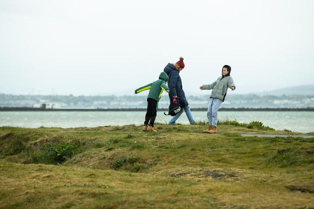 Ireland weather: Met Éireann forecast Mmilder weather remains for rest of week, but cooler conditions to arrive over weekend