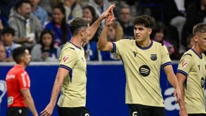 Echipa de fotbal Barça a spulberat apărarea lui Aarón.