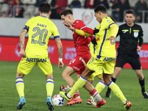 Dinamo, 21:00, DGS 1: “Lupii” își iau revanșa contra “Câinilor”