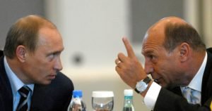 Băsescu: Urmaşii lui Ştefan cel Mare i-au arătat lui Putin ce e mai puternic decât armele.