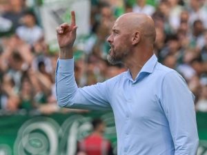 Echipa Bayer Leverkusen a luat în sfârșit cuvântul, după decizia de a-l concedia pe antrenorul Erik ten Hag.