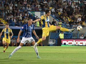 Farul învinge Petrolul cu 2-1 și ajunge pe loc de play-off în SuperLigă