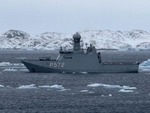 Danemarca desfășoară un amplu exercițiu militar în Groenlanda, fără implicarea Statelor Unite