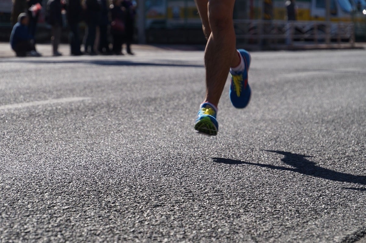 [ad_1] Cea de-a opta ediție a evenimentului de alergare UVT Liberty Marathon se va desfășura în zilele de 27 și 28 septembrie, fiind impuse restricții temporare de trafic pentru siguranța participanților, informează o agenție de presă citând Radio Timișoara