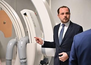 Ministrul Sănătății anunță că 30 de adulți și 13 copii sunt pe lista de așteptare pentru tratamente internaționale, iar fondurile vor fi suplimentate cu 20 de milioane de leiea noastră”