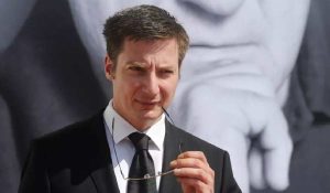 Andrei Caramitru, acuzat penal pentru postări pe Facebook