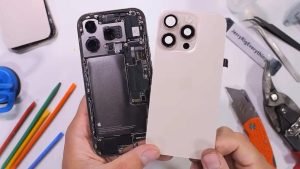 Durata bateriei pe iPhone 17 și iPhone 17 Pro comparativ cu iPhone 16