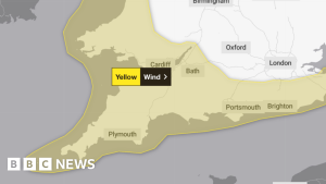 Avertizare de vânt puternic pentru Devon și Cornwall