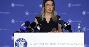 Ministerul responsabil cu protecția mediului anunță data de lansare a programului de stimulare a înlocuirii autovehiculelor vechi. Cabinetul guvernamental a adoptat o hotărâre privind alocarea fondurilor actualizate pentru diverse tipuri de proiecte.
