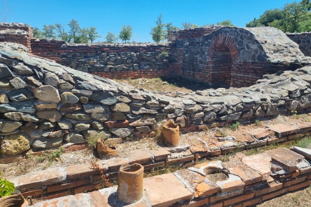 cetate-histria-turism-arheologie-sit-arheologic-3-e1658669504117.jpeg