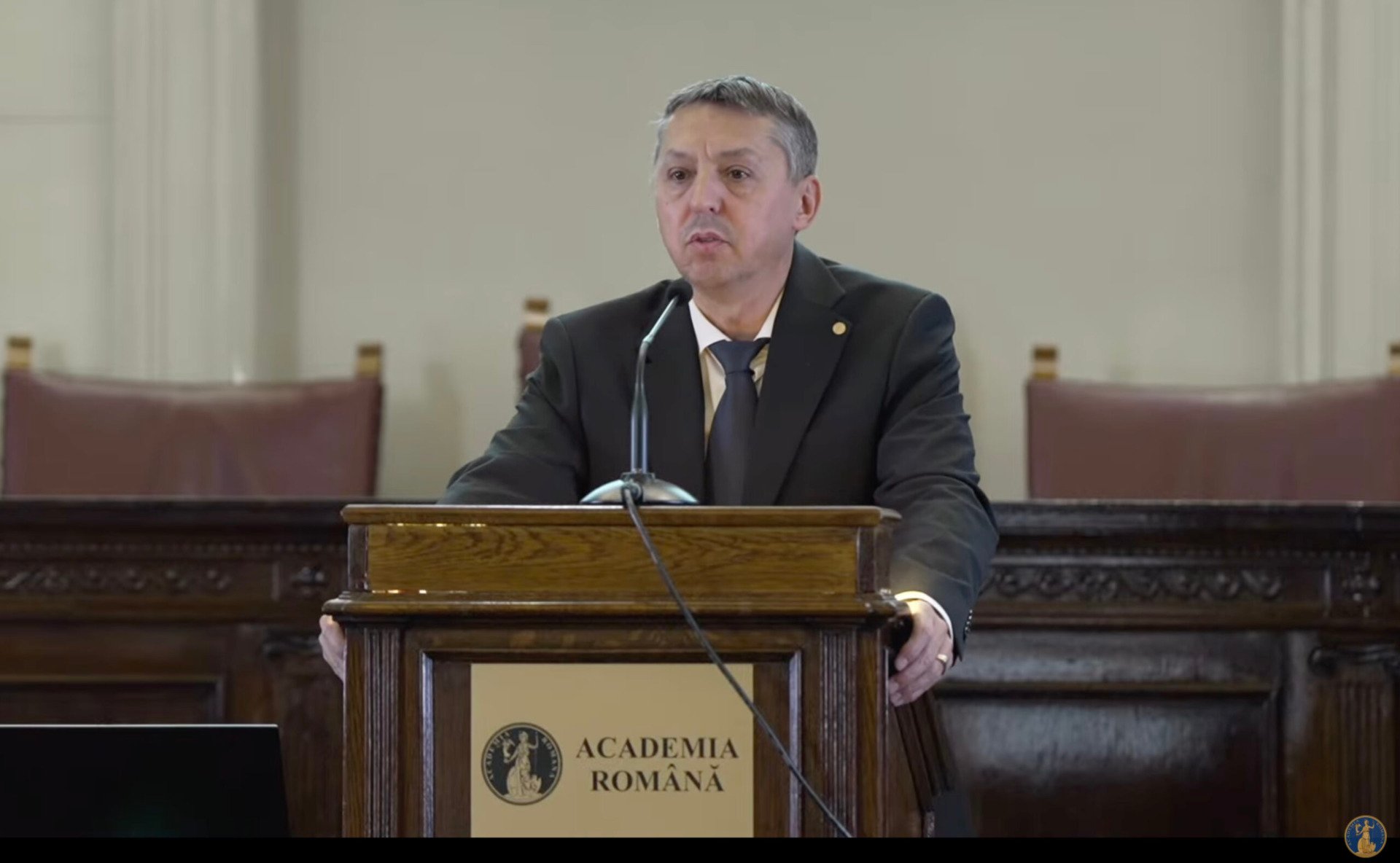 Daniel David declară că va demisiona din funcția de ministru al Educației dacă moțiunea simplă depusă de AUR va fi aprobată