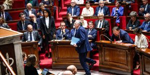 Macron va numi un nou premier ministru în curând