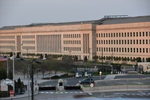 Pentagonul dezvăluie planuri SUA de a folosi AI pentru propagandă în străinătate, similar Rusiei și Chinei