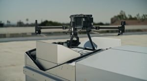 Autoritățile aviației au inițiat o anchetă penală după incidentul cu o dronă civilă surprinsă în aer în apropierea Aeroportului „Henri Coandă”/ Se colaborează cu forțele de ordine pentru identificarea persoanei care opera drona