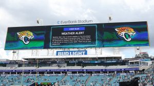 Meciul Jaguars-Panthers a fost întrerupt peste o oră din cauza vremii nefavorabile