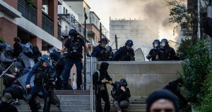Proteste în Franța după numirea noului prim-ministru, Sebastien Lecornu