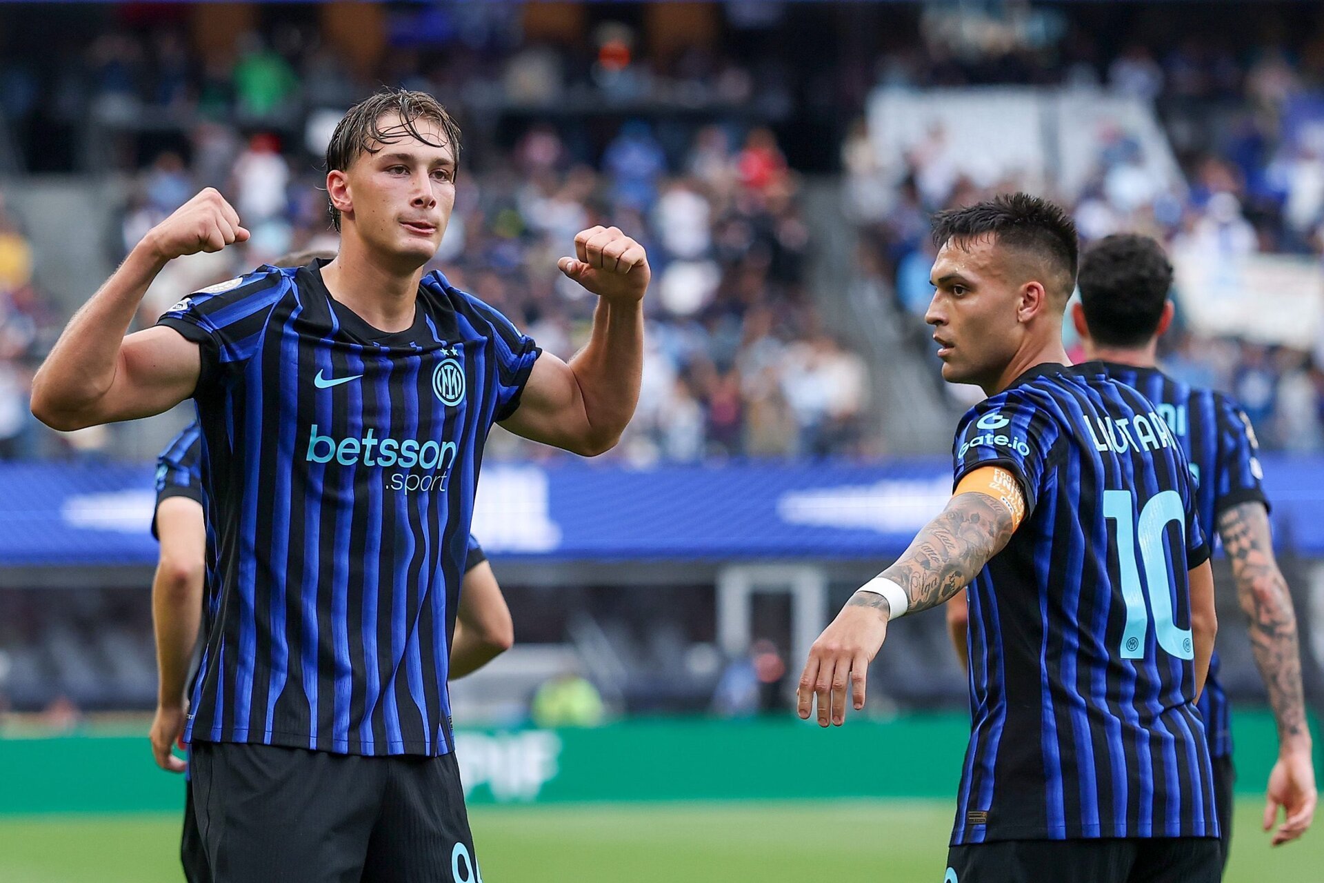 [ad_1] Meciul dintre Cagliari și Inter Milan se anunță a fi unul interesant, mai ales că va fi o confruntare între frații Sebastiano și Francesco Pio Esposito, ambii proveniți de la Inter, dar care nu au avut ocazia să joace împreună într-un meci oficial până acum