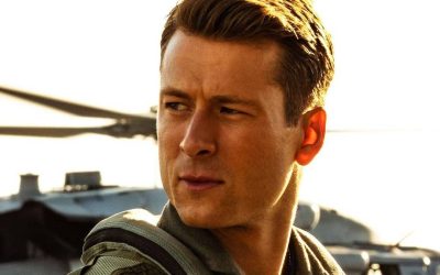 glen-powell-top-gun-maverick-072424-41d2a727905c423da6fbf6d51eb54fcd.jpg