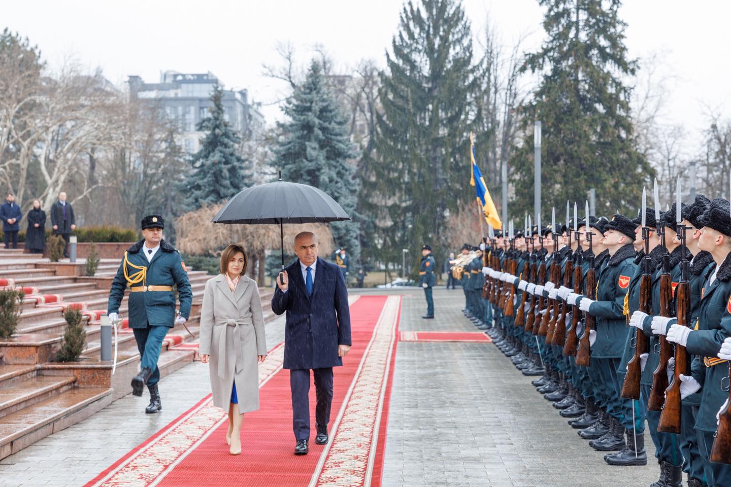 Ilie Bolojan, premierul României, salută rezultatele alegerilor parlamentare din Republica Moldova și declară că țara trebuie să facă parte din marea familie europeană