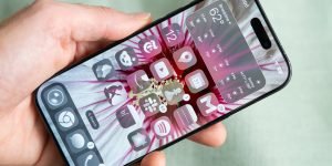 Apple motivează consumul temporar de energie al bateriei iPhone-ului în iOS 26